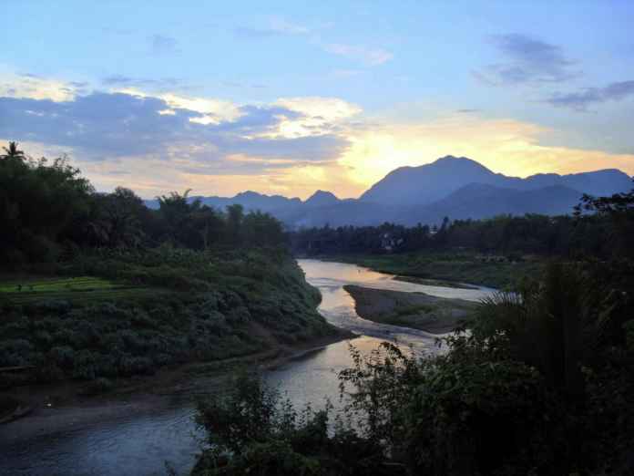 TRAVEL LAOS