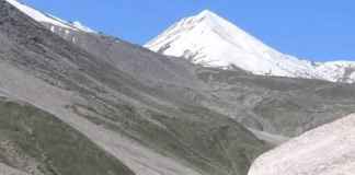 Adventure Travel Drive to Chandratal Spiti valley Himachal Pradesh