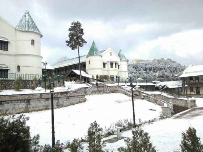 Source hotels in mussoorie